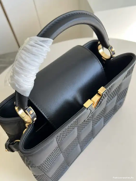 FS CHEAP MM CAPUCINES LOUIS VUITTON 0624
